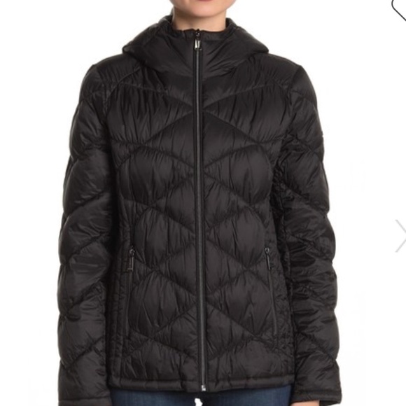 Michael Kors Packable Super Light Down Jacket - Picture 8 of 12